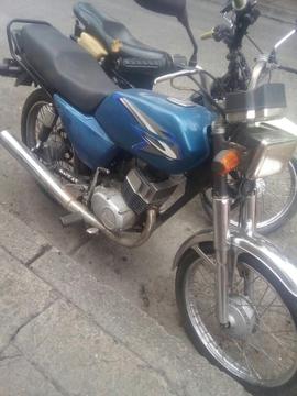 Moto Ax 100 Modelo 2005 Resien Reparada