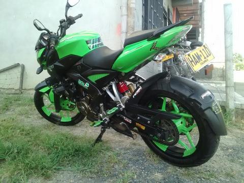 Moto Pulsar Ns 200