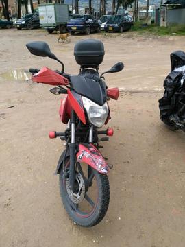 Pulsar 135 2012