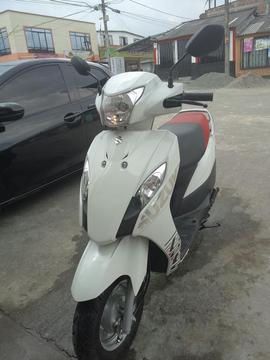 Vendo Linda Suzuki Lets