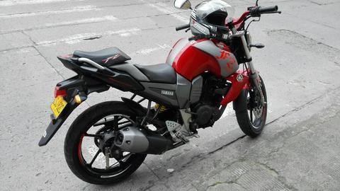 Vendo Moto Fz Modelo 2011 en Muy Buen Es