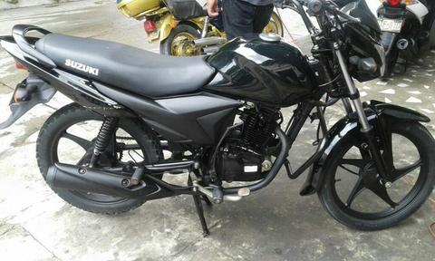 Se Vende Linda Moto Ayate 2015