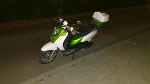 Vendo Moto