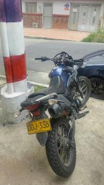 Se Vende Akt Modelo 2009