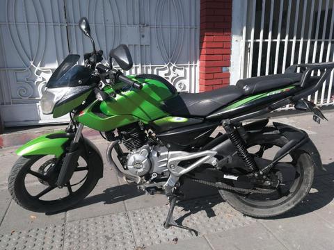 Vendo Hermosa Pulsar 135 Modelo 2014