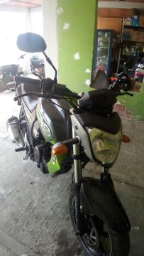 Moto Fz 2015