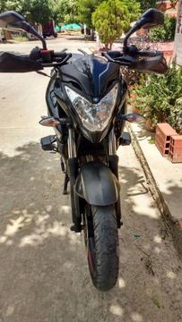 Vendo Moto Pulsar NS Pro modelo 2016