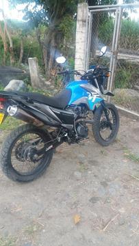 Vendo Akt Ttr125..mod 2014