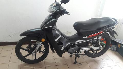 Vendo Moto Akt 110 Special Modelo 2012