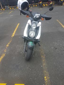 Vendo Moto Yamaha Biwis Mod 2013