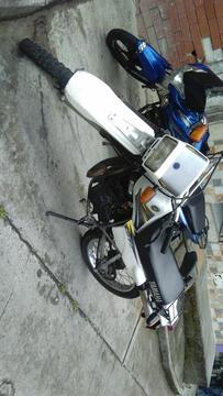 Vendo Dt 125modelo 97 Papeles hasta Abri