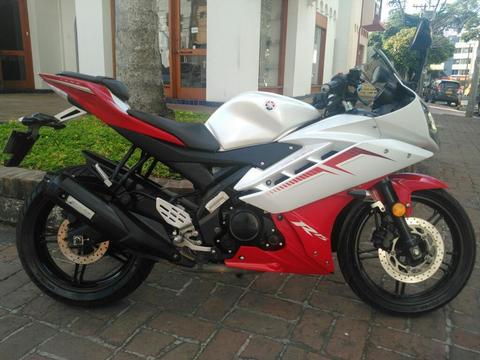 Yamaha R15 2014 Gixxer Ns200 Apache 200