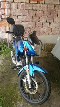 Vendo Moto Modelo 2013