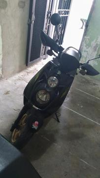 Motocicleta Yamaha Bws 125