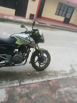 Vendo Hermoza Moto Pulsar 180