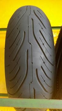 Llanta Michelin Pilot Road 4 Z1000, R6