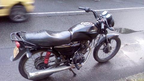 Akt 125 Barata