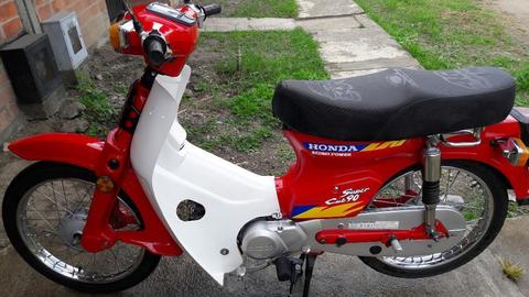 Se Vende Moto Honda C90 en Buenas Condic