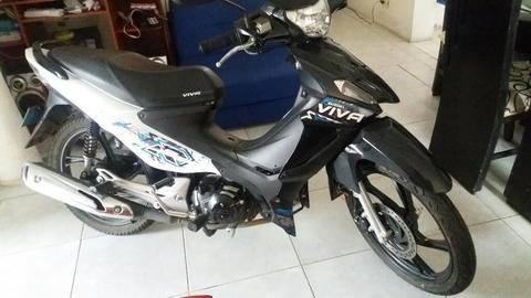 Vendo Suzuki Viva R 115 Modelo 2017