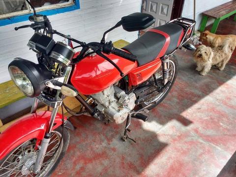 moto akt 125