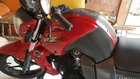 Vendo Moto Fz