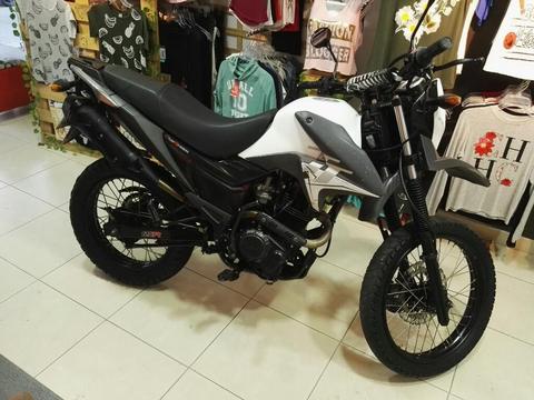 Vendo Moto Ttr 125