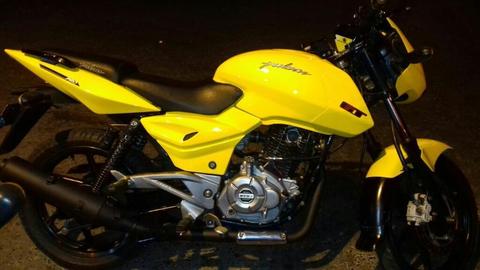 Vendo Pulsar 180