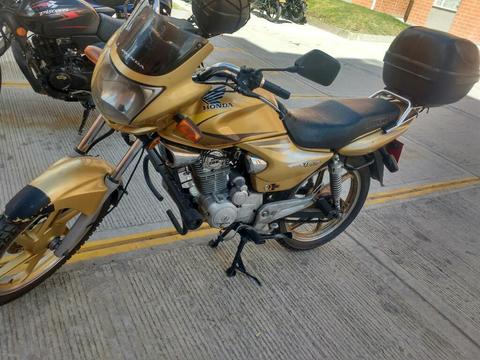 Vendo Moto Honda Estron 129 Modelo 2009e