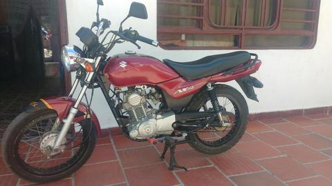 Vendo Ax4 Modelo 2012