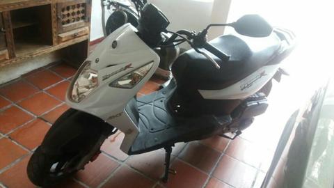 Vendo Moto