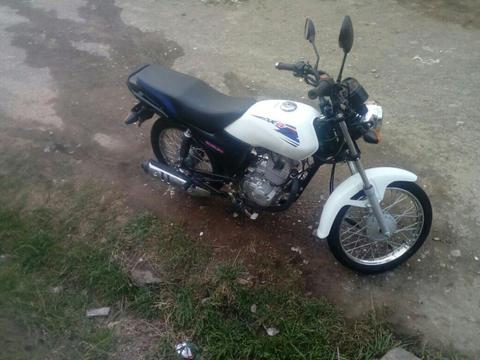 Vendo Moto