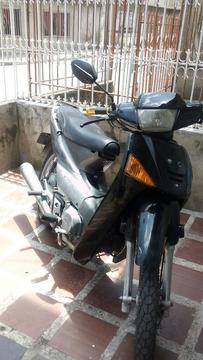 Vendo Moto Honda en Buen Estado
