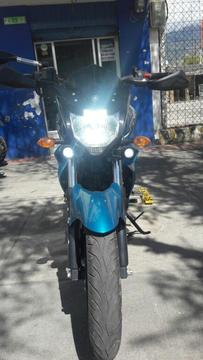 Bella Yamaha FZ150 versión 2.0