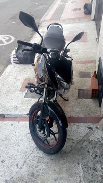 Vendo Moto Discover 150 Excelente Etsado