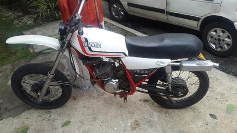 Yamaha Enduro 100 Modelo 1981