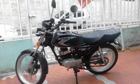 Suzuki Ax 100 Papeles Al Dia Hasta Marzo En Buen Estado Barata