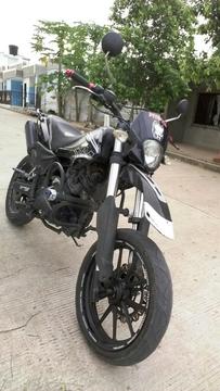 Moto Akt Xm Modelo 2014