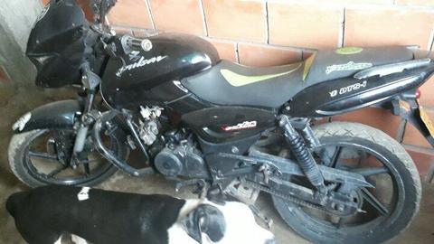 Se vende pulsar 180