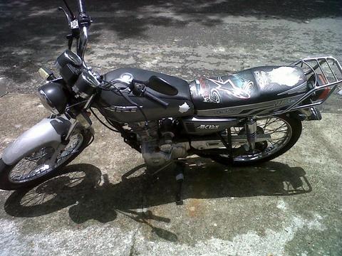 akt125 MODELO 2007