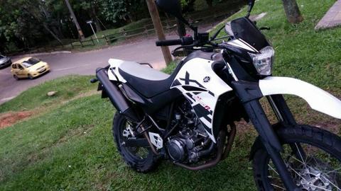 Vendo Moto Xt660 en Buen Estado