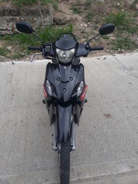 Vendo Moto Viva R 115 Modelo 2014