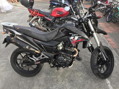 Vendo AKT TTX 180 Modelo 2016 $4´000.000 Negociables