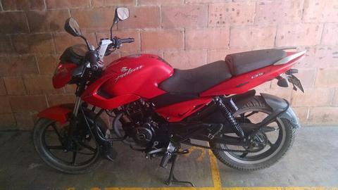 Moto pulsar 135 ls