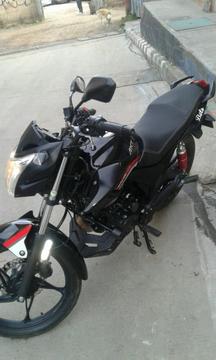 Vendo Moto Akt Evo R3 125cc