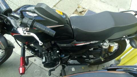 Vendo Motocicleta