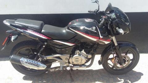 Vencambio Pulsar 180, Modelo 2016, Mela