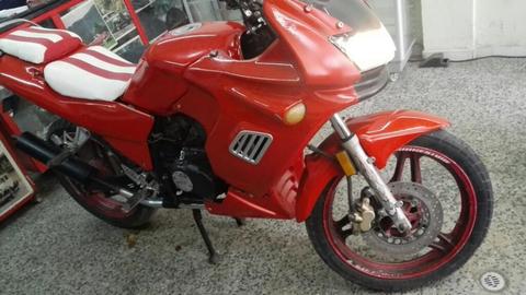 Vendo Moto Ay 200