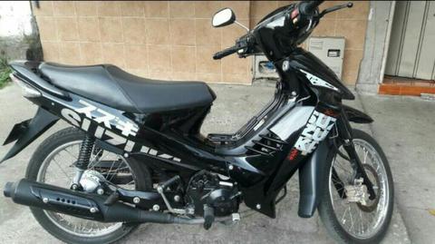 Vendo Suzuki Best 2016