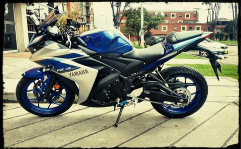 Yamaha R3 Azul Mod 2016