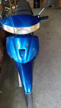 Vendo Moto Suzuki Vivax 115